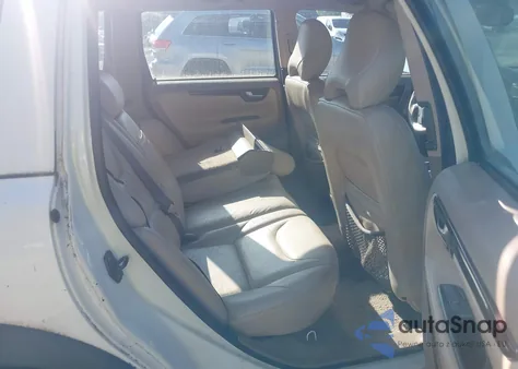 2001 Volvo V70 Xc из США, поврежденный, VIN YV1SZ58D711043453